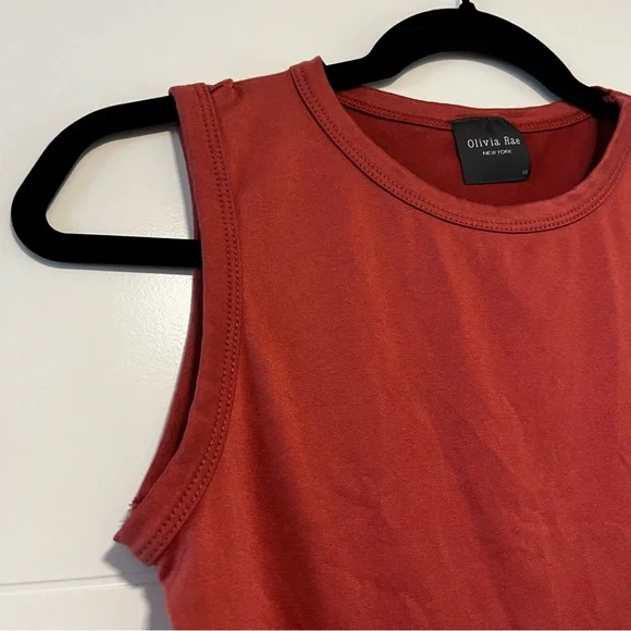 Olivia Rae | Tank Top - Picture 2 of 13
